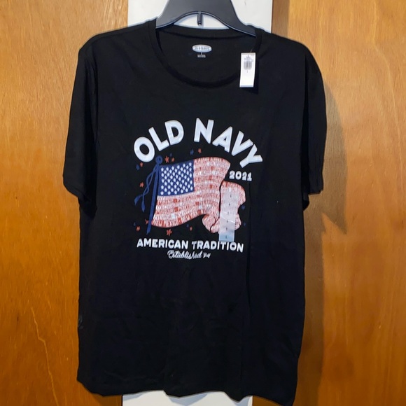 🇺🇸 NWT Old Navy Patriotic USA Flag Tee Shirt - Picture 1 of 6